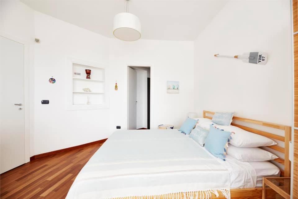 Idream Apartment & Rooms คาตาเนีย ภายนอก รูปภาพ