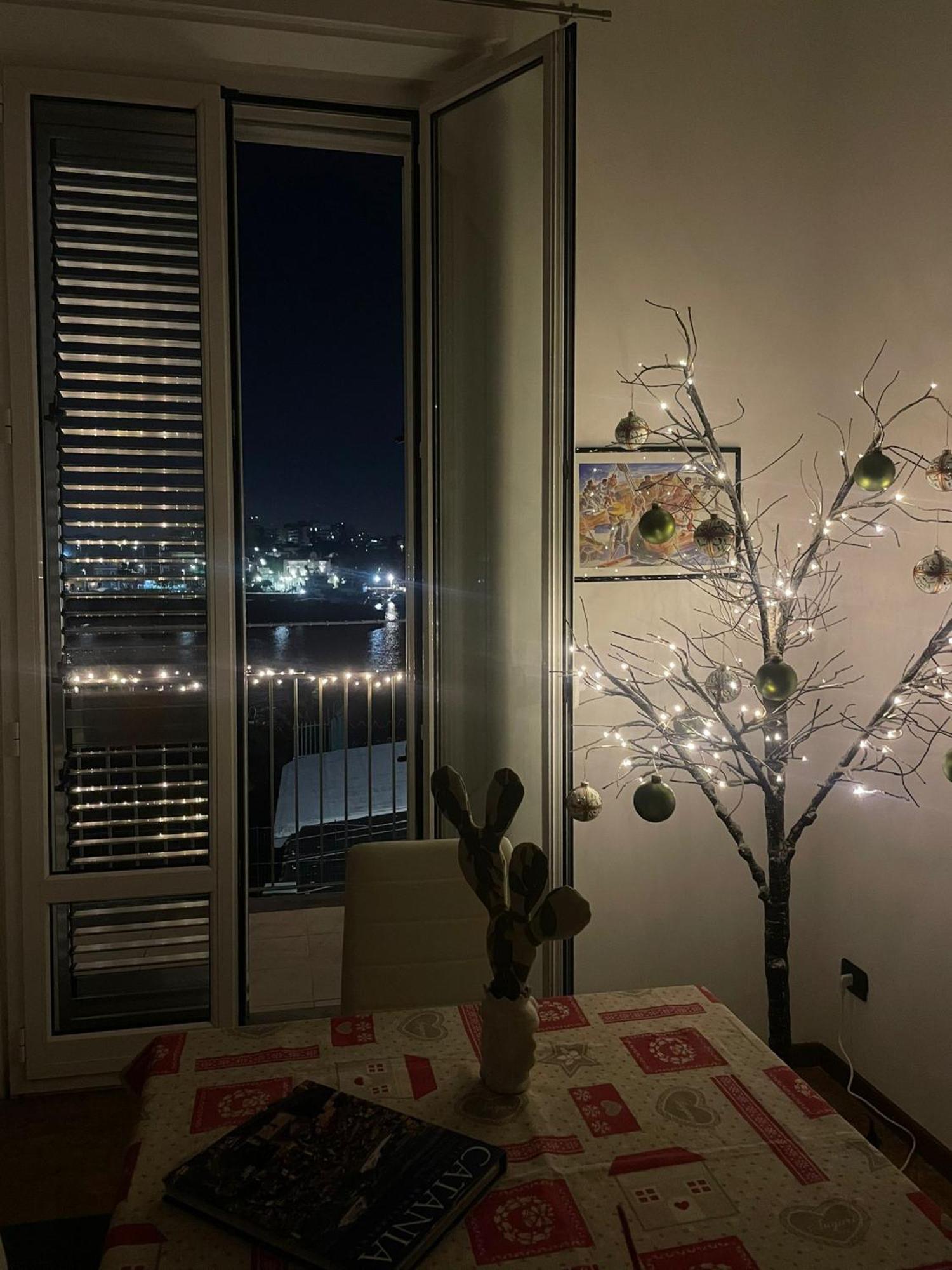 Idream Apartment & Rooms คาตาเนีย ภายนอก รูปภาพ